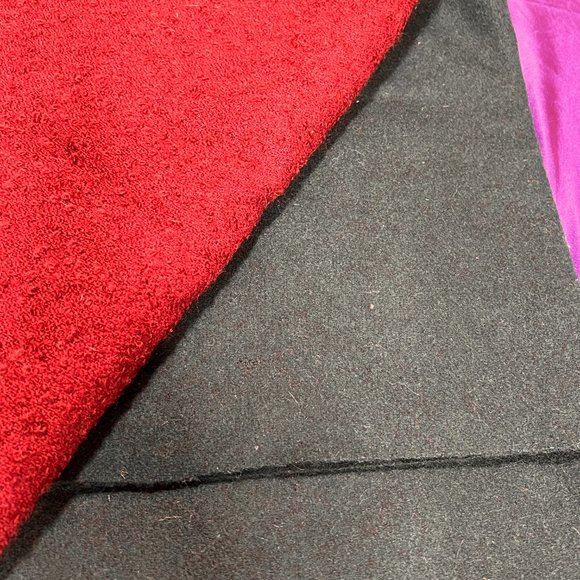 📌2 Beautiful Fabrics to Sew a Jacket, Short Coat..  Blackberry Red & Pine Green - Picture 5 of 14